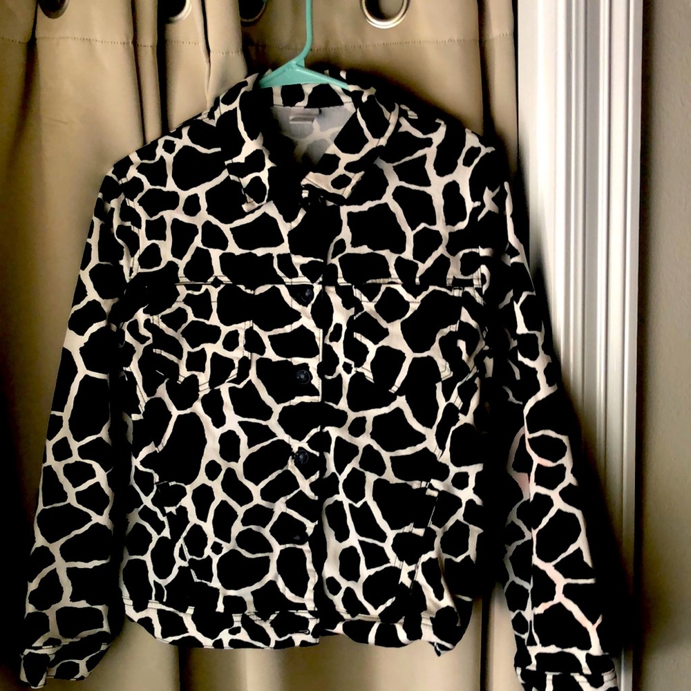 CHICO’S COW PRINT JACKET